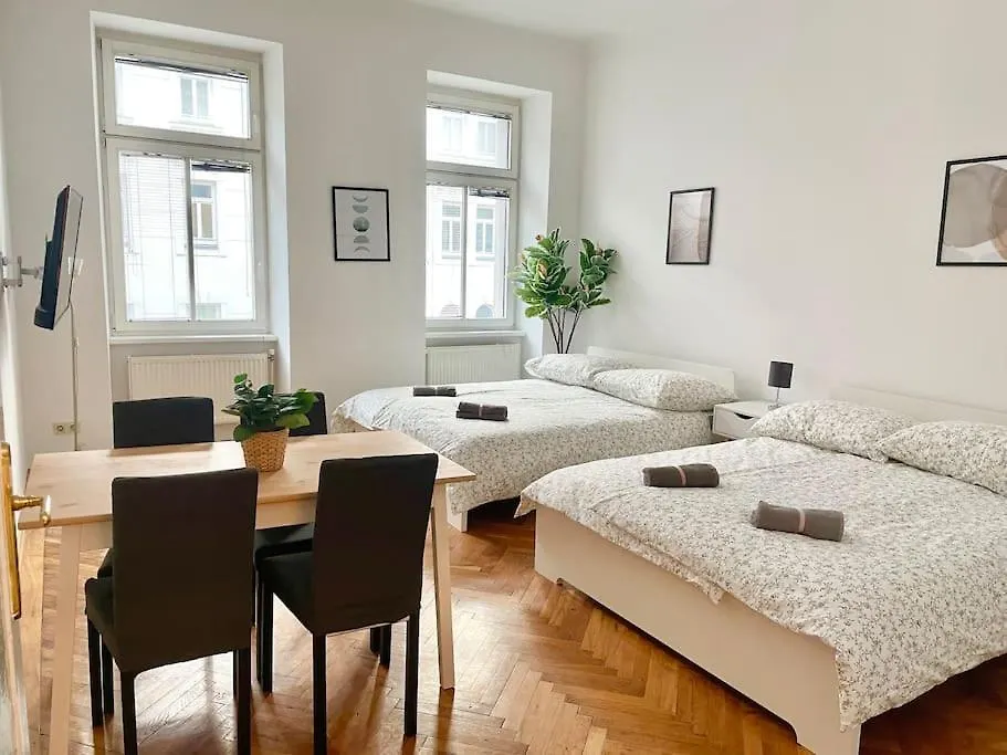 Sunny & Cosy Apartment Viena Austria