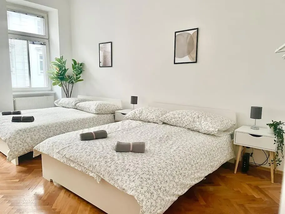 Sunny & Cosy Apartment Viena