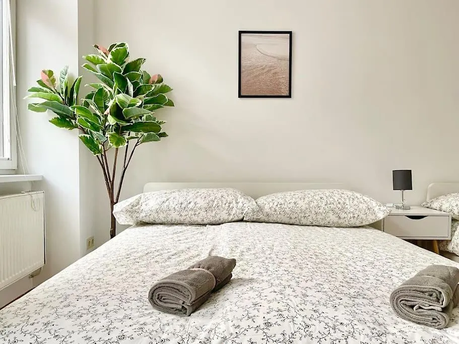 Sunny & Cosy Apartment Viena 0*,  Austria